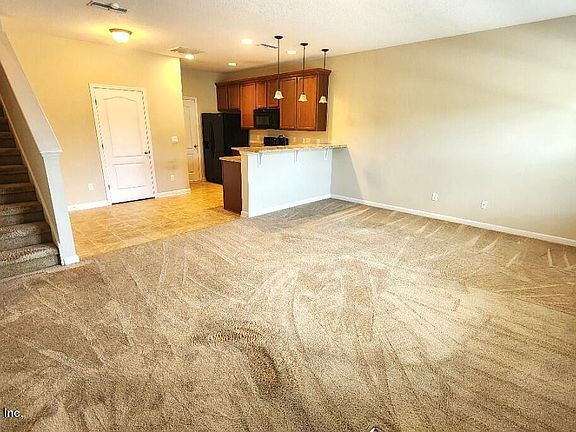 5th image of 429 OASIS Lane