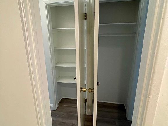 5th image of 421 Avenue G APT D