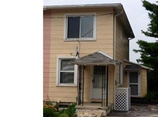 1717 Myrtle St, Reading, PA 19605