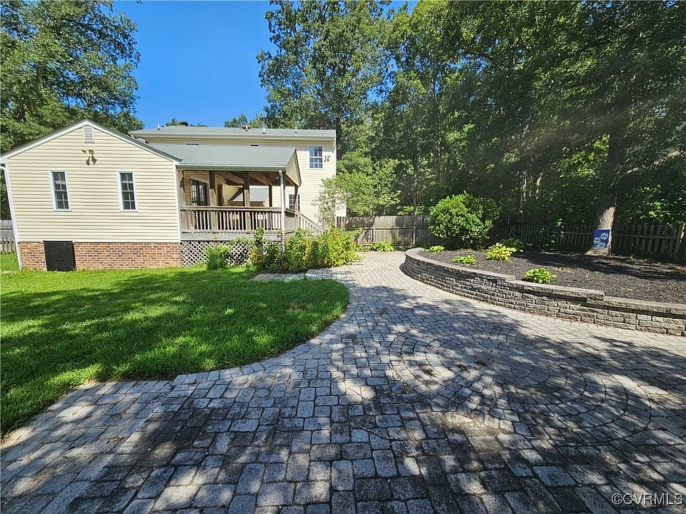2nd image of 11129 Braxton Ave