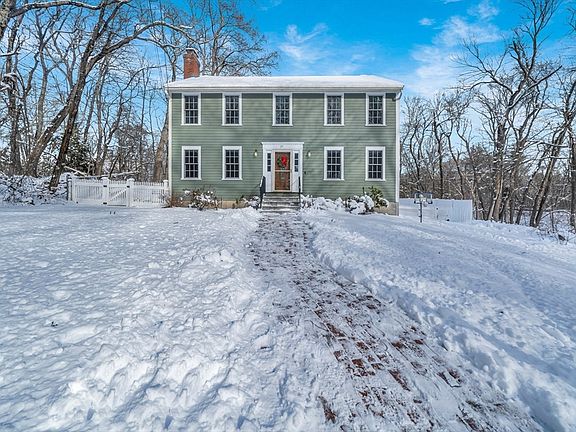 4th image of 37 Sullivan St