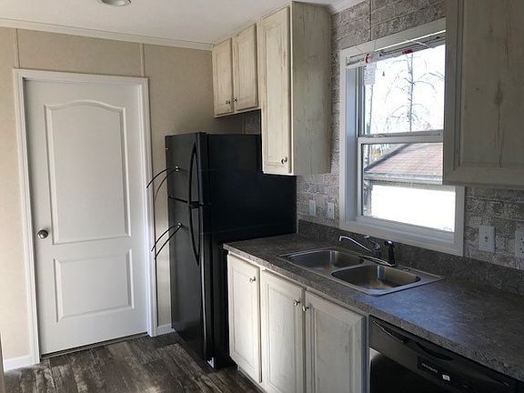 2nd image of 9910 Geraldine St #219