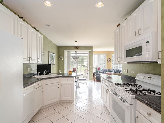 2nd image of 16409 Montclare Lake Ct