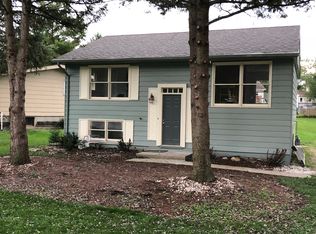 259 Sunset Ln, Antioch, IL 60002