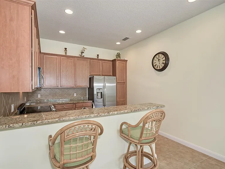 6083 Benevento Dr — Photo 11