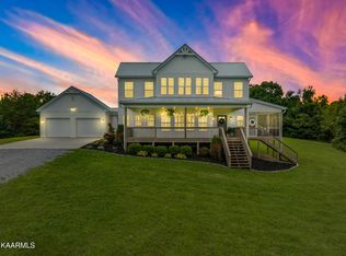 1274 Fork Rd, Greenback, TN 37742