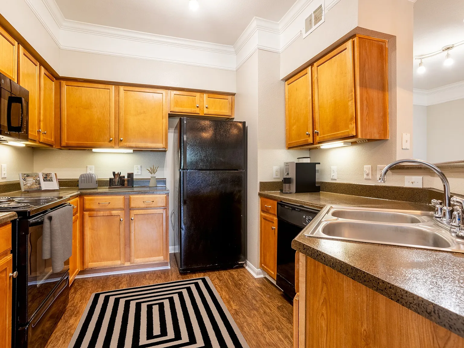 Waterford Place at Riata Ranch Apartments — Photo 4