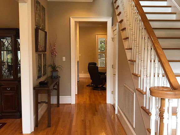 2nd image of 9123 Hemingway Grove Cir
