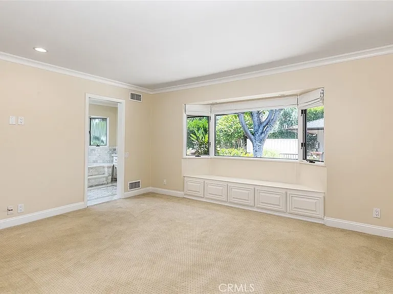 850 Chula Vista Ave — Photo 24