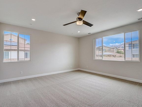 3rd image of 2053 Meadow Vista Pl