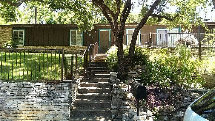 1st image of 3303 Westhill Dr