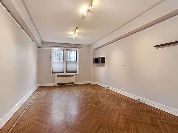 4th image of 91 Payson Ave APT 1H