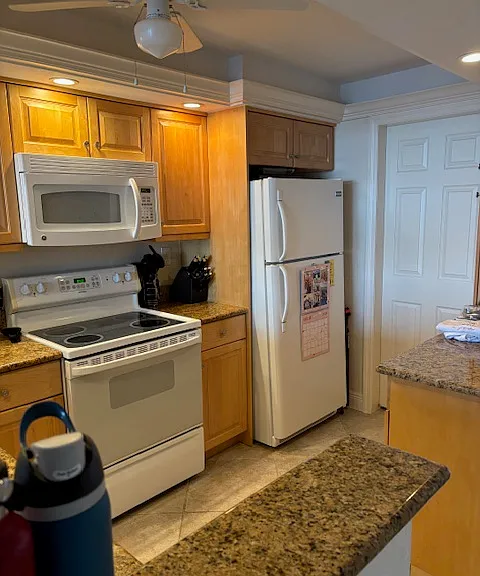 601 Seaview Ct #C512 — Photo 18