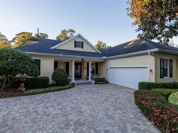 312 W Lake Victoria Cir, Deland, FL 32724