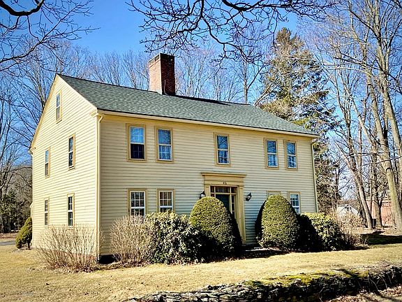 3rd image of 476 Longmeadow St
