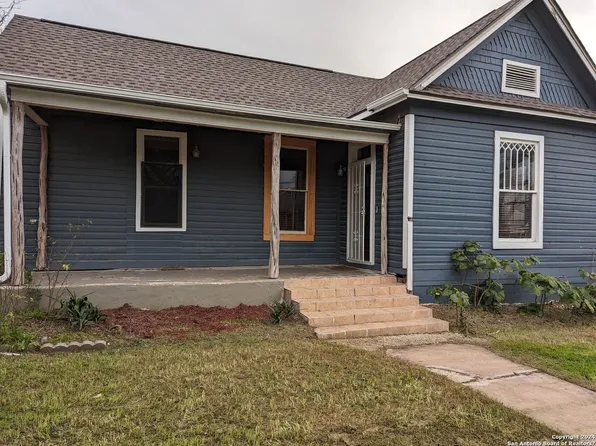 826 Dawson, San Antonio, TX 78202