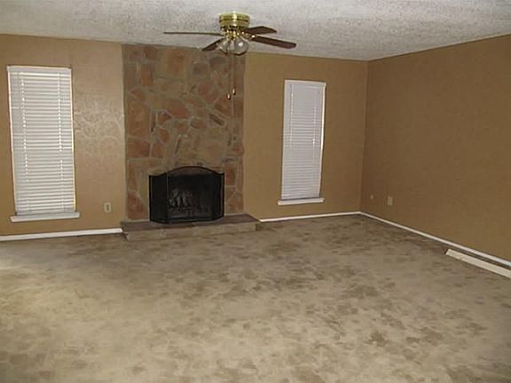 3rd image of 10650 Steppington Dr APT 142