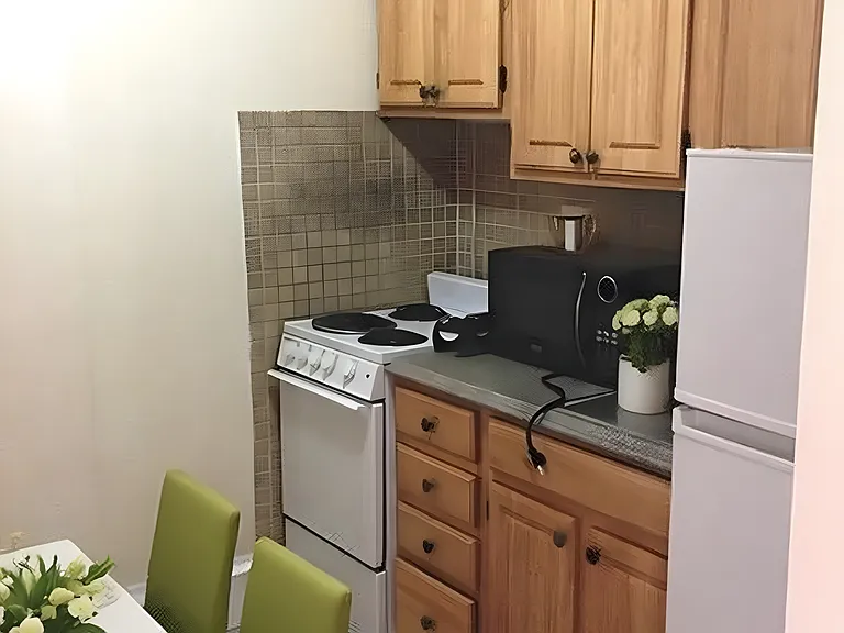 470 Beacon St #8 — Photo 9