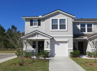474 Walnut Dr, Saint Johns, FL 32259