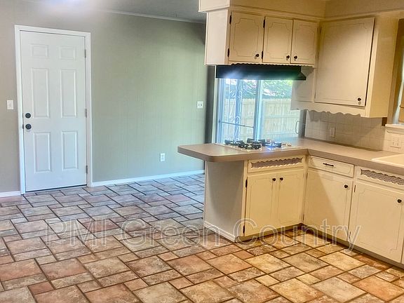 4th image of 30157 E 149th St S