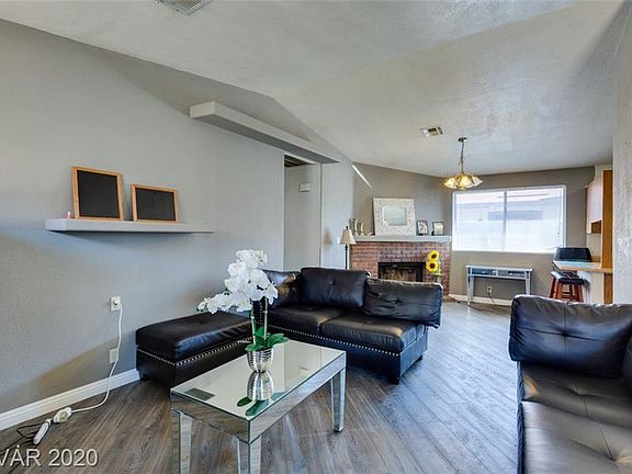 3rd image of 4525 Bingham Ave