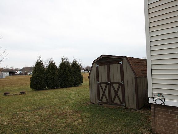 2nd image of 174 Trinity Dr