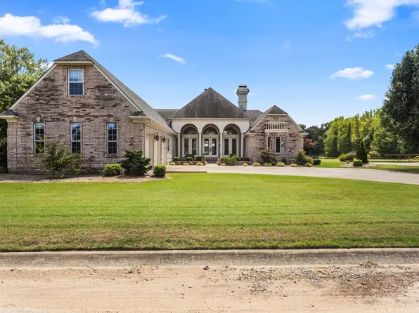 20 Fairway Dr, Cabot, AR 72023