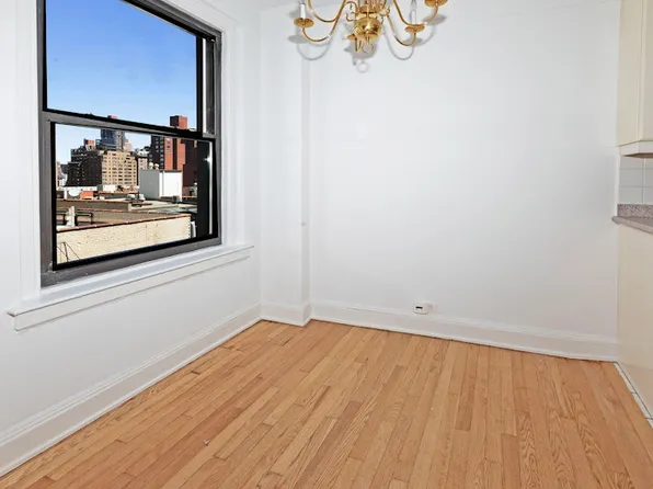 205 East 69th Street image 6 of 13