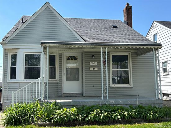 7546 Sterling St, Center Line, MI 48015