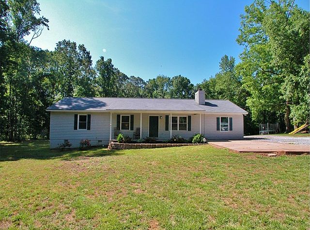 6220 Burruss Mill Rd, Cumming, GA 30041 | Zillow