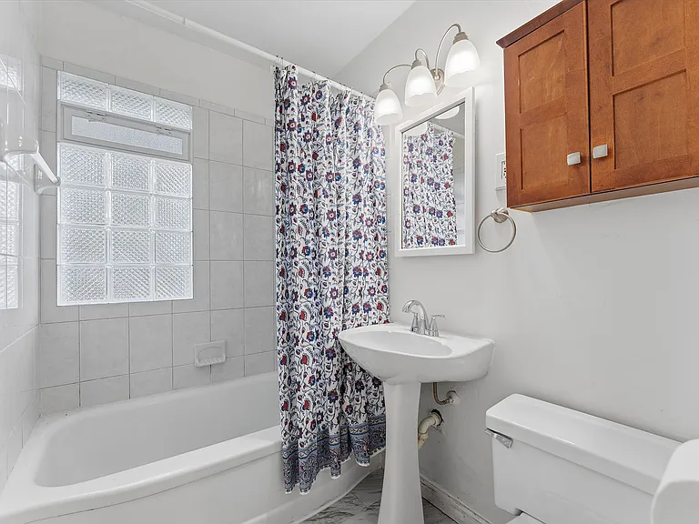602 Huntmere Dr — Photo 9