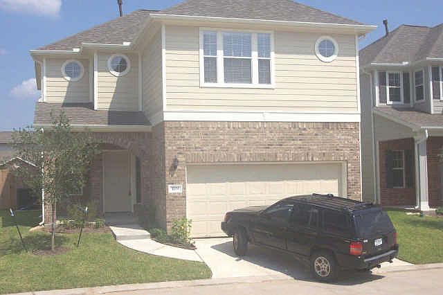 1st image of 3719 Ashford Villa Ln