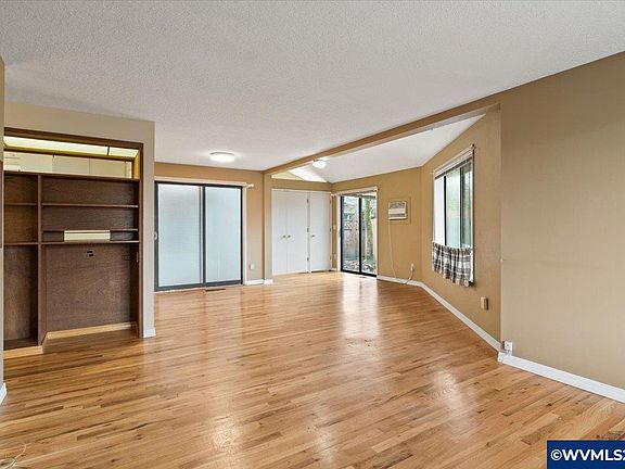 4th image of 1444 Umpqua Ct