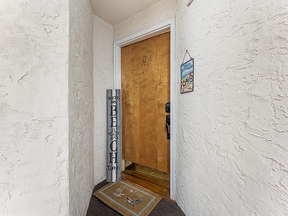 4th image of 708 Surf Ave APT 104