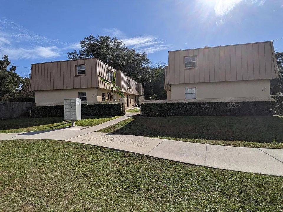 Hamilton House Apartments
