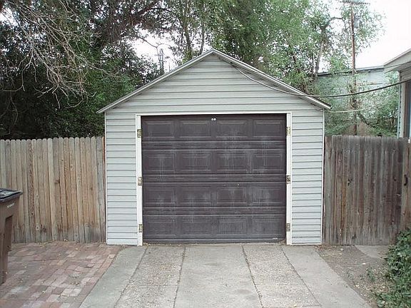 5th image of 178 W Westwood Ave