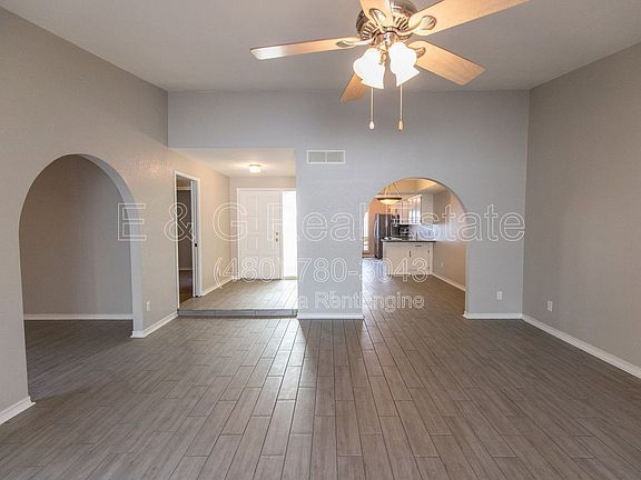 2nd image of 2908 E Avenida Olivos