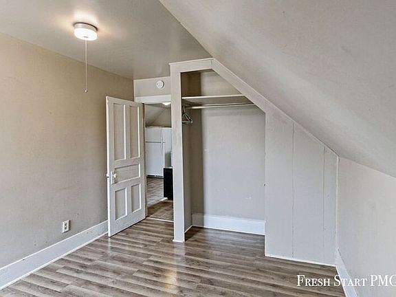 4th image of 1231 Terrace St Unit 1233-2