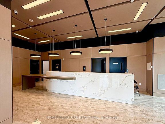 4th image of 2825 Jane St #1012