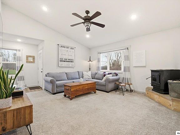 5th image of 20495 Arrington Rd