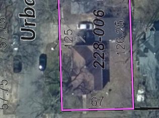 402 E Elm St, Urbana, IL 61802