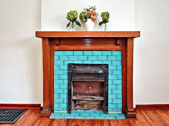 4th image of 563 Campbell St #2