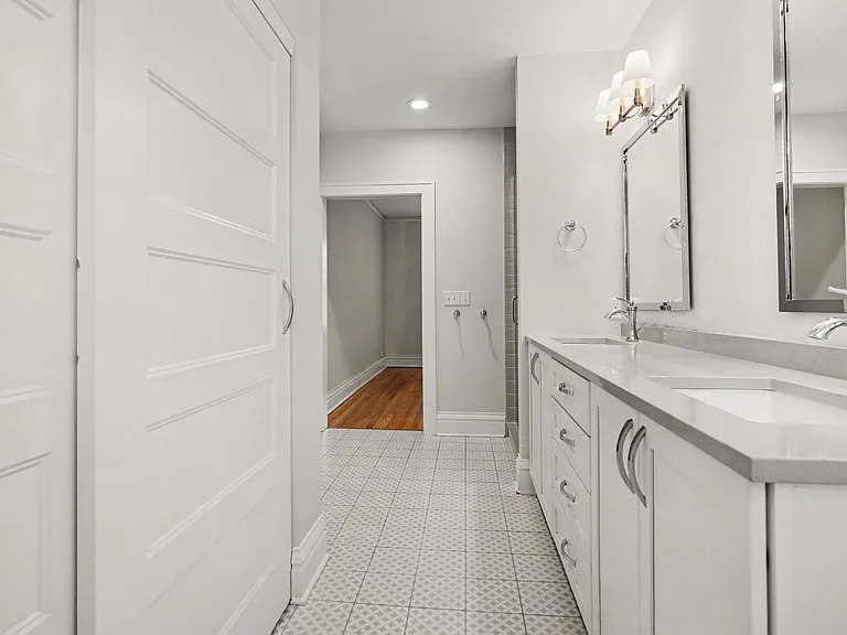 6634 Pershing Ave — Photo 13