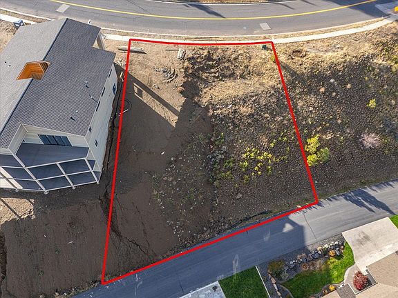 3rd image of 5223 S Lincoln Way