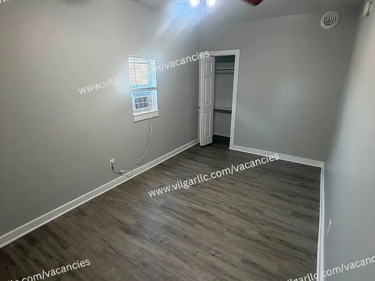 3910 Deodar St — Photo 20
