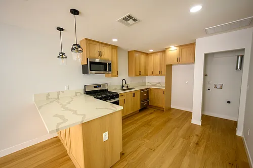 3107 W Coolidge Ave #B Photo 1 3107 W Coolidge Ave #B Photo 1