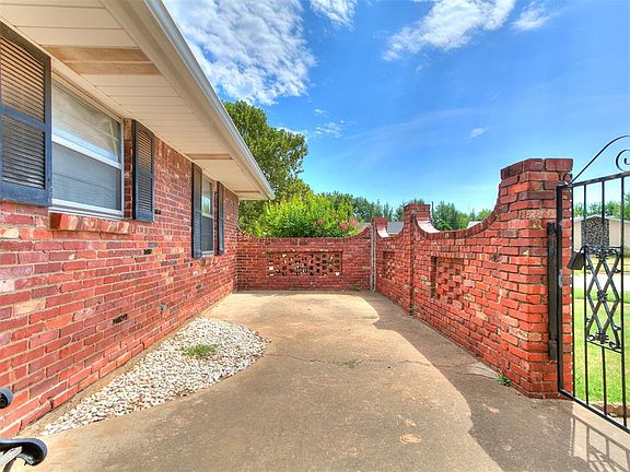 3rd image of 4109 SE 14th St
