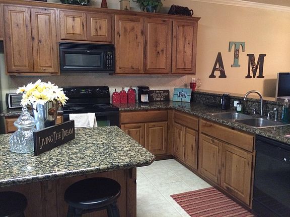 335 Forest Drive, College Station, TX 77840