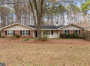 125 Brierwood Ct, Fayetteville, GA 30215