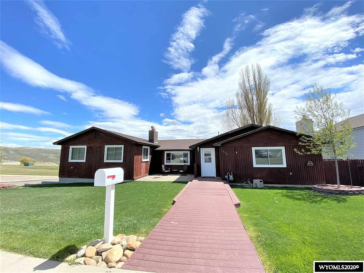 1402 Coulson Ave, Kemmerer, WY 83101 Zillow